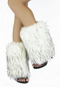 B10 Artic White Luxurious Faux Fur Boot Covers